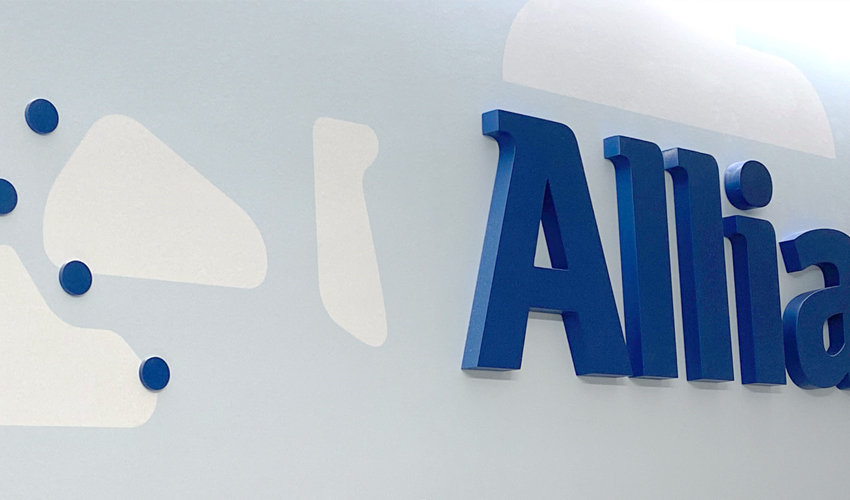 Allianz Partners office reception wall thumbnail